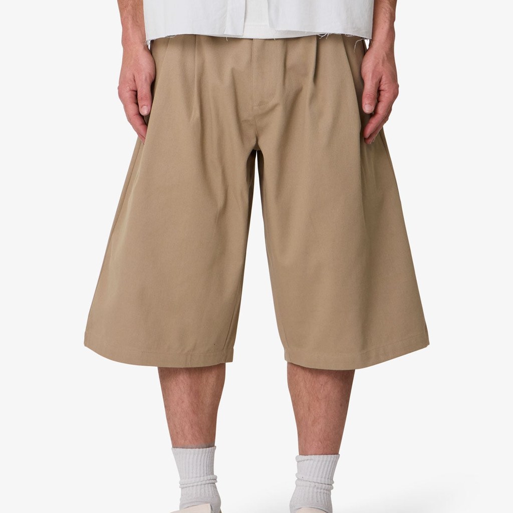 [EXT-MEN-MNML-PLEATED-SHORTS-KHAKI] mnml Pleated Twill Shorts - Khaki